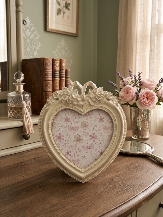 Other - Vintage-Inspired Heart Photo Frame in Cream